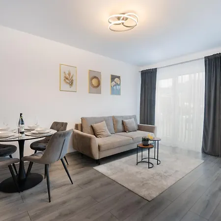 Mohost Marmel - Your Sweet Spot In * Brašov